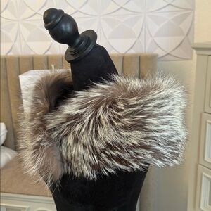 Real Fox fur by EMBA wrap collar scarf